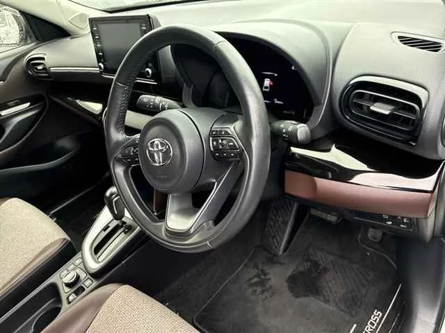 Toyota Yaris Cross  с аукциона в Японии