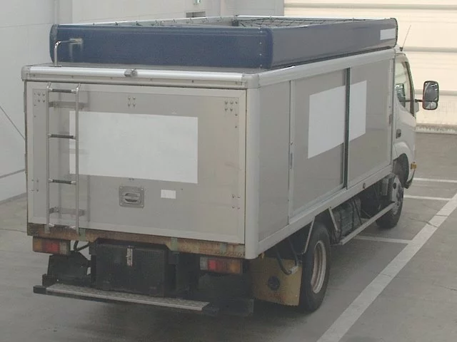 Hino Dutro  с аукциона в Японии