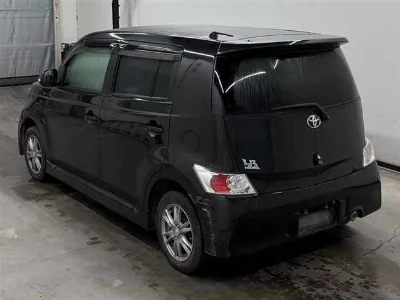 Toyota bB