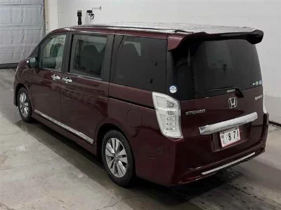 Honda STEPWGN SPADA