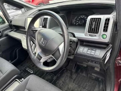 Honda STEPWGN SPADA