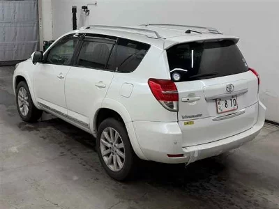 Toyota Vanguard