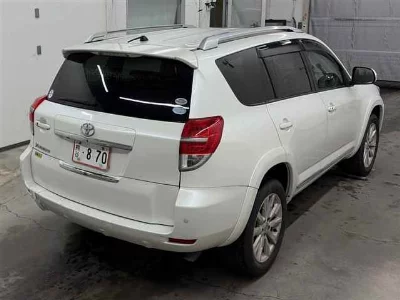 Toyota Vanguard
