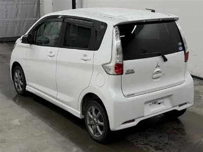 Mitsubishi ek Custom