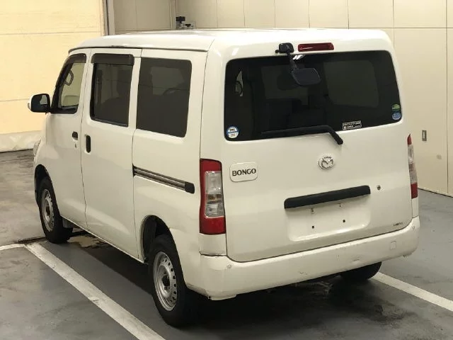 Mazda Bongo  с аукциона в Японии