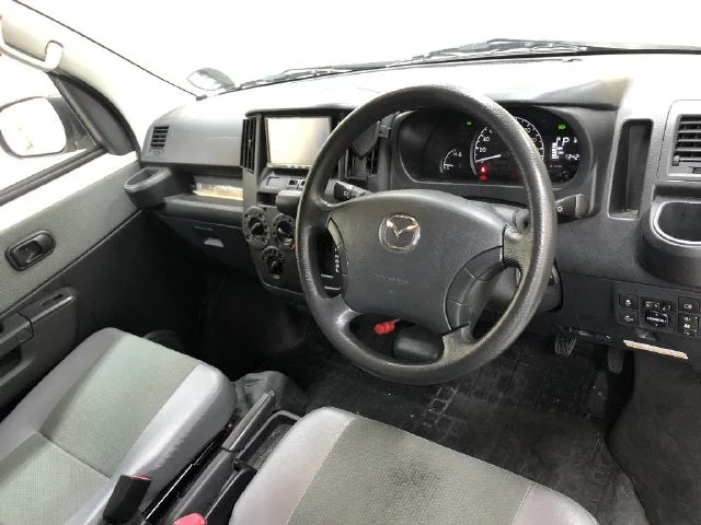Mazda Bongo  с аукциона в Японии