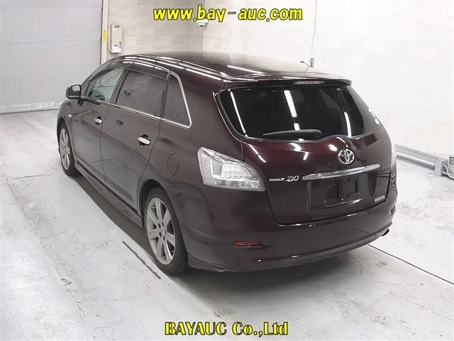 Toyota Mark X Zio  с аукциона в Японии