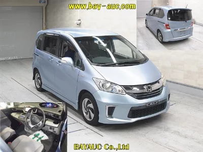 HONDA FREED HYBRID