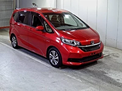 HONDA FREED HYBRID
