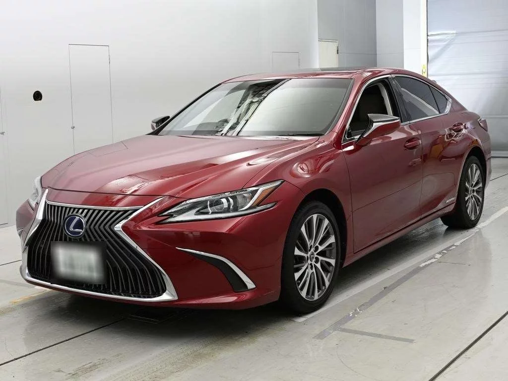 Lexus ES300h  с аукциона в Японии