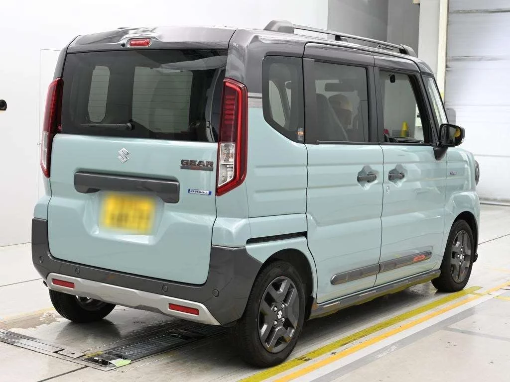 Suzuki Spacia Gear  с аукциона в Японии
