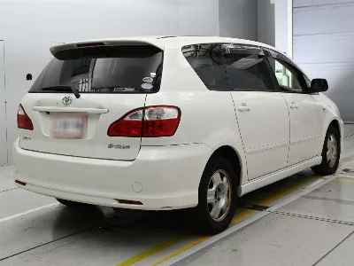 Toyota Ipsum