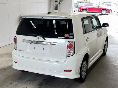 Toyota Corolla Rumion