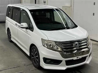 Honda STEPWGN SPADA