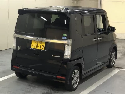 Honda N BOX CUSTOM