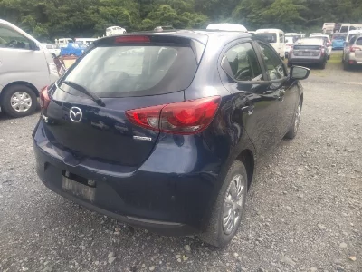 Mazda Mazda2
