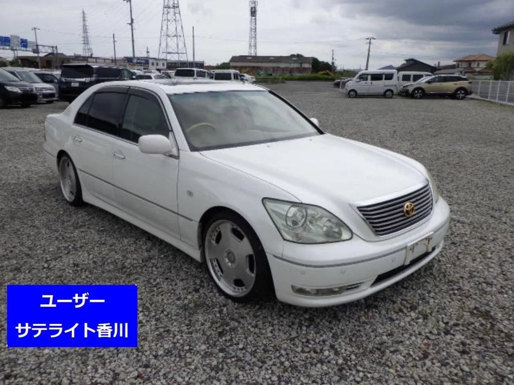 Toyota Celsior  с аукциона в Японии