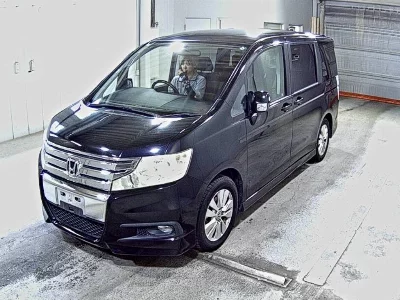 Honda STEPWGN SPADA