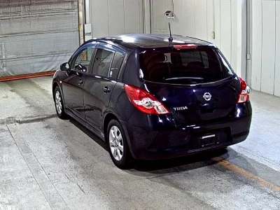 Nissan Tiida