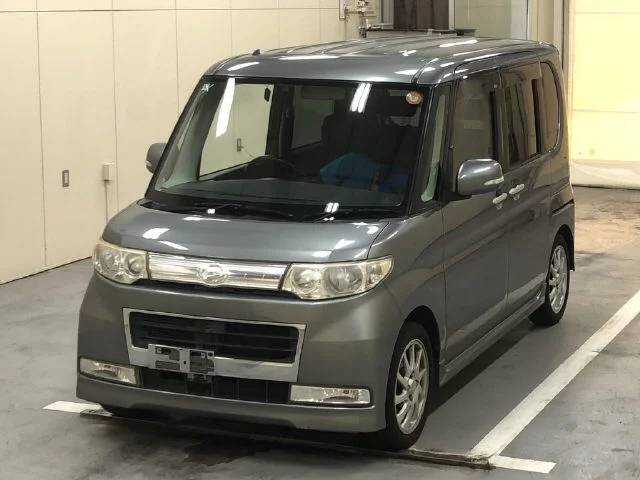 Daihatsu Tanto  с аукциона в Японии