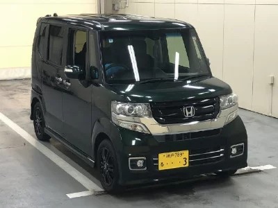 Honda N BOX CUSTOM
