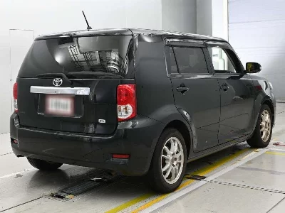Toyota Corolla Rumion