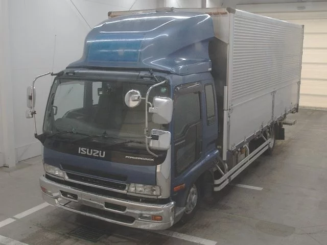 Isuzu Forward  с аукциона в Японии
