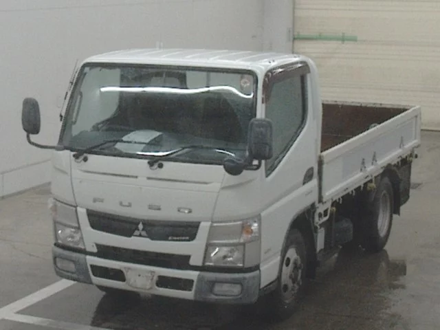 Mitsubishi Fuso Canter  с аукциона в Японии