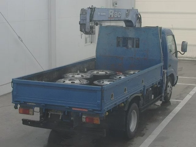 Hino Dutro  с аукциона в Японии