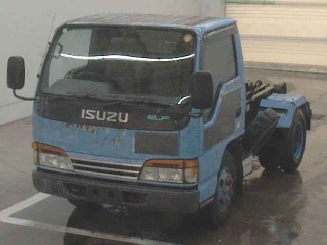 Isuzu Elf  с аукциона в Японии