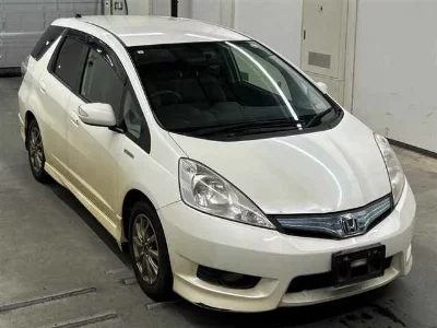 Honda FIT SHUTTLE HYBRID