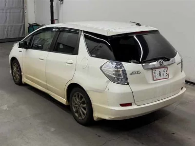 Honda FIT SHUTTLE HYBRID