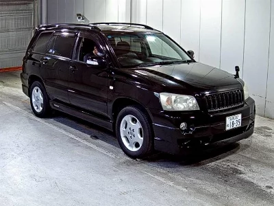 Toyota Kluger V