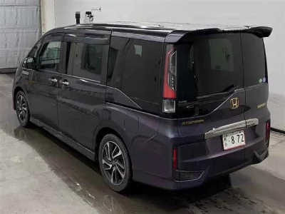 Honda STEPWGN SPADA