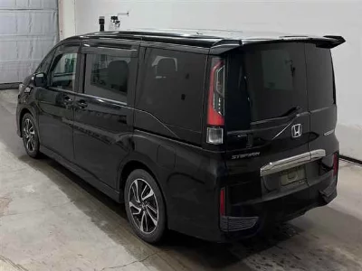 Honda STEPWGN SPADA