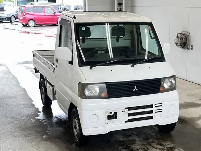 Mitsubishi Minicab Truck