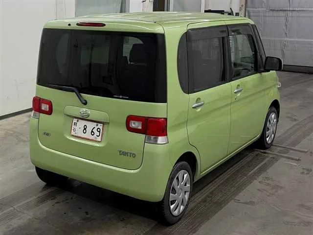 Daihatsu Tanto  с аукциона в Японии