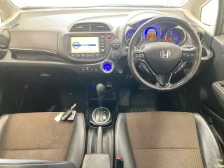Honda FIT SHUTTLE HYBRID