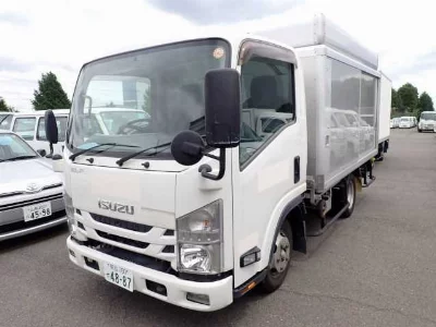 Isuzu Elf