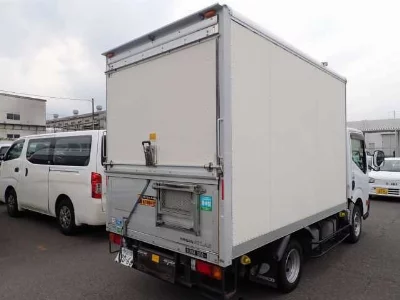 Nissan Atlas
