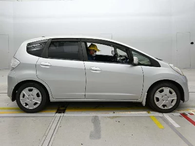 Honda FIT HYBRID