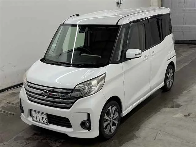 Nissan Dayz Roox  с аукциона в Японии