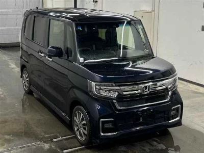 Honda N BOX CUSTOM