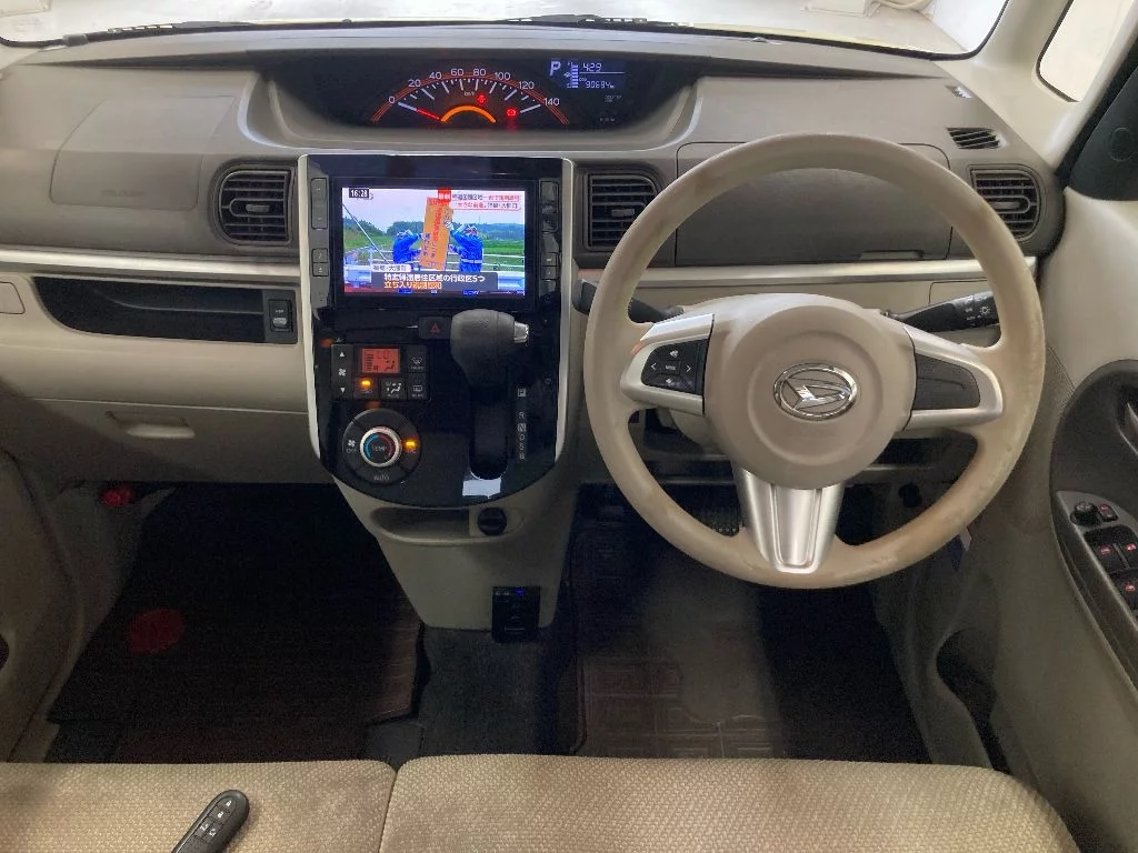 Daihatsu Tanto  с аукциона в Японии