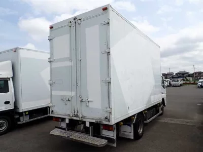 Mitsubishi Fuso Canter