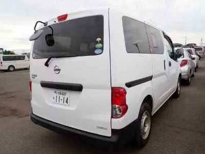 Nissan NV200 VANETTE VAN