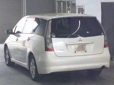 Mitsubishi Grandis