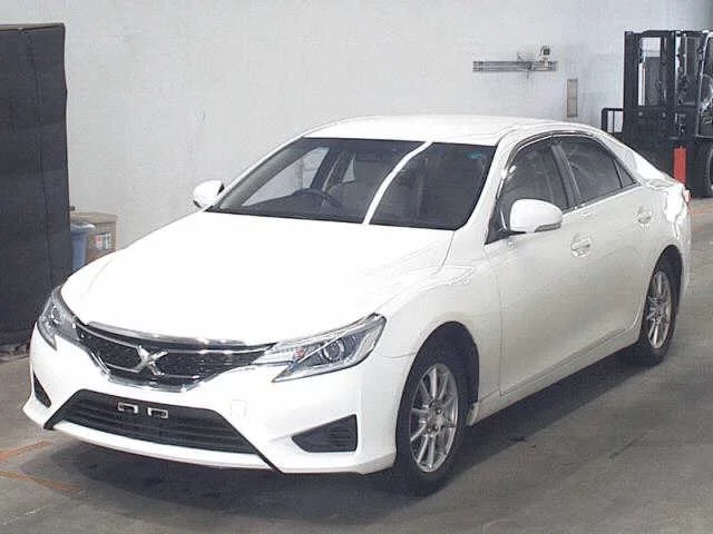 Toyota Mark X  с аукциона в Японии