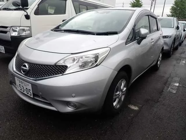 Nissan Note  с аукциона в Японии