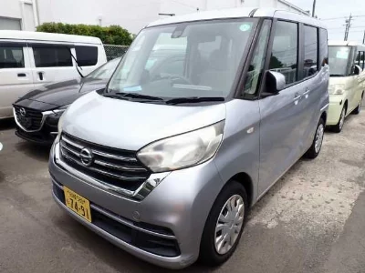 Nissan Dayz Roox